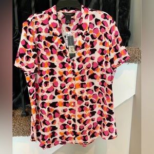 Women’s BRAND NEW Size Petite Large Top.   #804